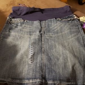 Maternity denim skirt